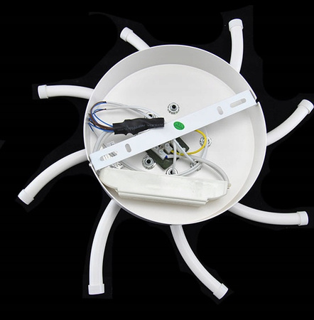 LAMPA SUFITOWA ŻYRANDOL LAMPA BIAŁA LED PW 32W 4500K IP20