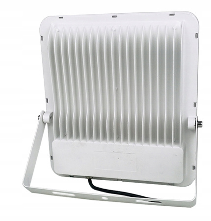 PROFESJONALNY NAŚWIETLACZ REFLEKTOR LED 200W IP65 6500K Z EKSPOZYCJI