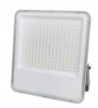PROFESJONALNY NAŚWIETLACZ REFLEKTOR LED 200W IP65 6500K Z EKSPOZYCJI